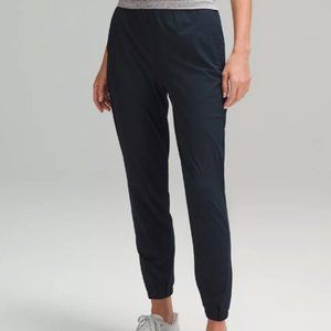 Lululemon Adapted State High-Rise Joggers size 8